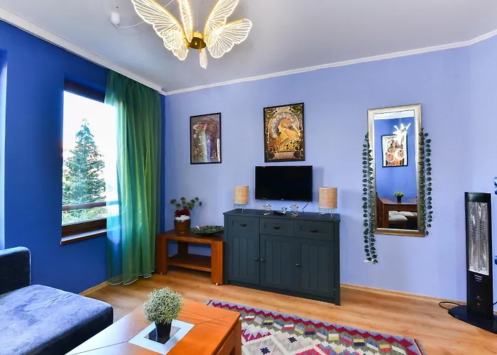 Cedar Iii One Bdrm Flat B2 Apartman Banszko